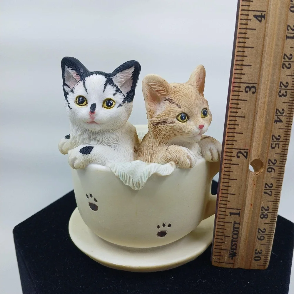 Delton Products Kittens in Teacup Figurine Resin Cat Paw Prints Home Decor Small